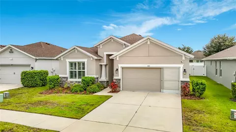 Exterior - 813 Old Windsor Way, Spring Hill, FL 34609 photo 11 of 12