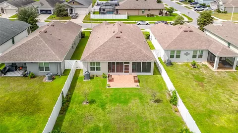 View/Area - 813 Old Windsor Way, Spring Hill, FL 34609 photo 1 of 8