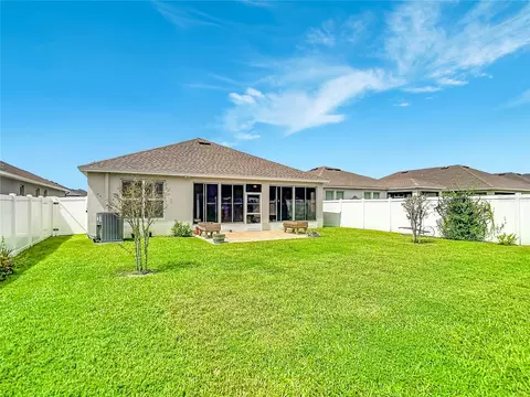 Exterior - 813 Old Windsor Way, Spring Hill, FL 34609 photo 9 of 12