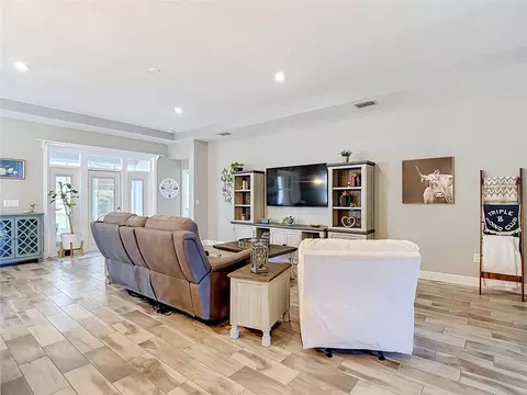 Living - 813 Old Windsor Way, Spring Hill, FL 34609 photo 1 of 7