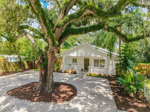 1506 E North Bay St, Tampa, FL 33610