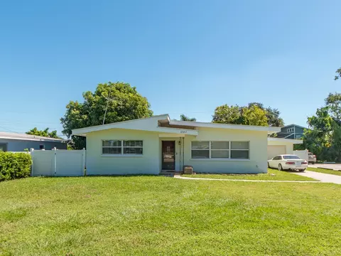 12663 Indian Rocks Rd, Largo, FL 33774