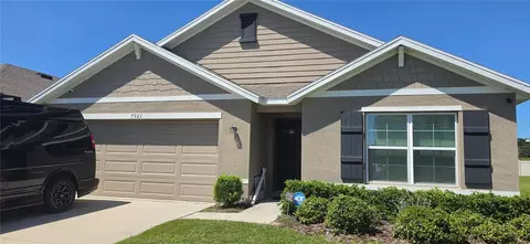 7921 Sail Clover Ln, Zephyrhills, FL 33540