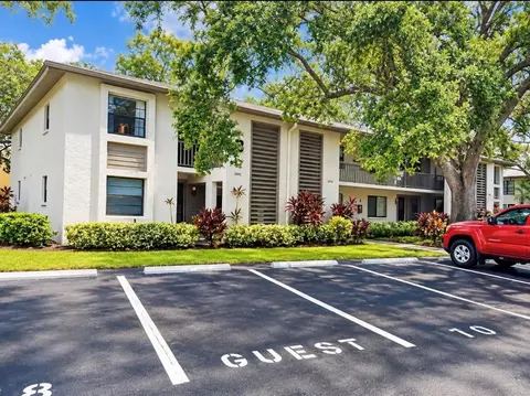3032 Eastland Blvd #B202, Clearwater, FL 33761