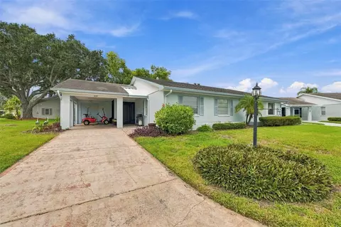 427 Gladstone Pl #89, Sun City Center, FL 33573