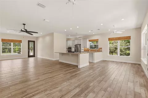 Living - 71 Perry Ln, Enterprise, FL 32725 photo 8 of 8
