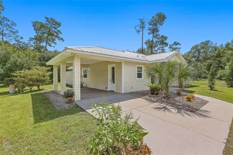Exterior - 71 Perry Ln, Enterprise, FL 32725 photo 2 of 9