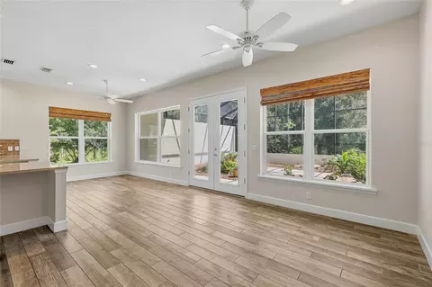 Living - 71 Perry Ln, Enterprise, FL 32725 photo 6 of 8