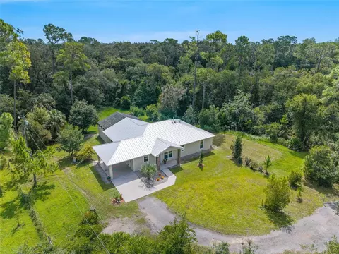 View/Area - 71 Perry Ln, Enterprise, FL 32725 photo 3 of 6