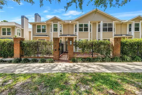 350 2nd St N #6, Saint Petersburg, FL 33701