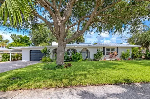 324 Beach Rd, Venice, FL 34285