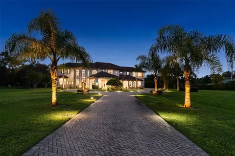 Exterior - 3111 John Moore Rd, Brandon, FL 33511 photo 3 of 17