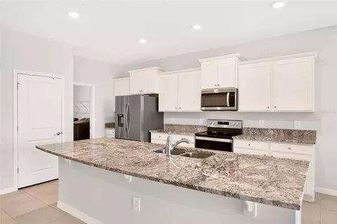 Kitchen - 6186 SW 93rd Loop, Ocala, FL 34476 photo 1 of 3
