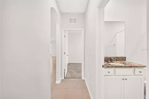 Entry Way - 6186 SW 93rd Loop, Ocala, FL 34476 photo 7 of 7
