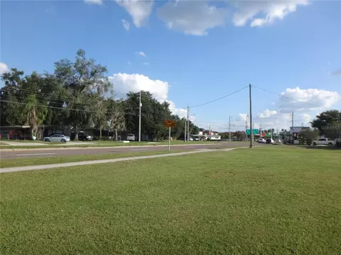 1603 James L Redman Pkwy, Plant City, FL 33563