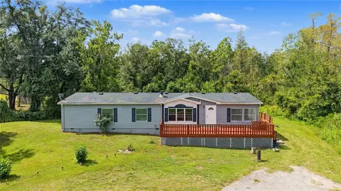 7257 Berry Rd, Zephyrhills, FL 33540