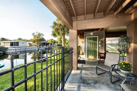 Exterior - 7247 Arbordale Dr, Weeki Wachee, FL 34607 photo 9 of 13