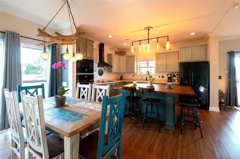 Kitchen - 7247 Arbordale Dr, Weeki Wachee, FL 34607 photo 5 of 5