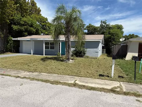7325 Ivanhoe Dr, Port Richey, FL 34668