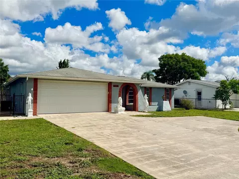 7625 Embassy Blvd, Port Richey, FL 34668