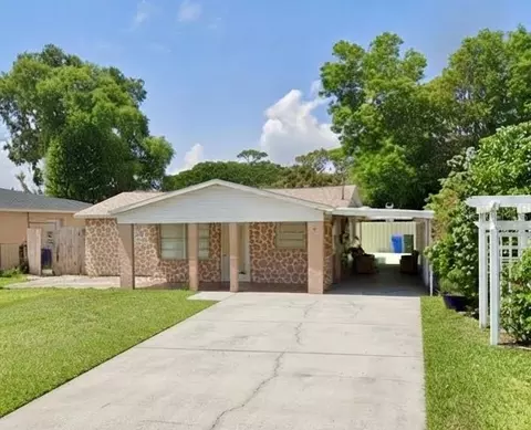 7210 N Hubert Ave, Tampa, FL 33614