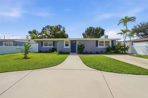 532 43rd Ave NE, Saint Petersburg, FL 33703