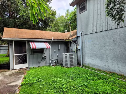 8815 S Hickory Ln, Riverview, FL 33578 photo 3