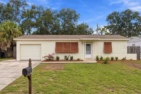 10473 Cirimoya Ln, Seminole, FL 33772