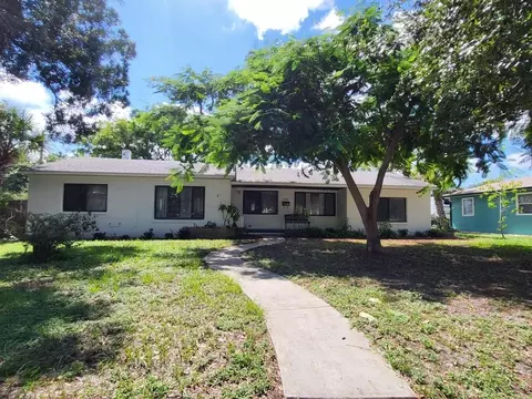 6738 5th Ave N, Saint Petersburg, FL 33710