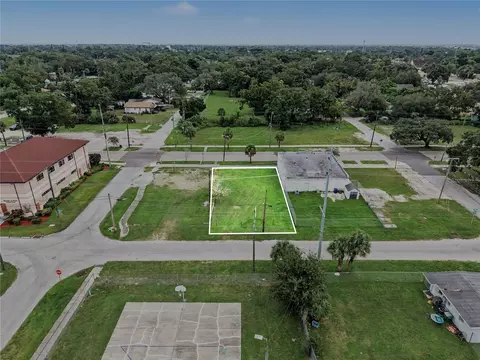 3812 N 29th St, Tampa, FL 33610