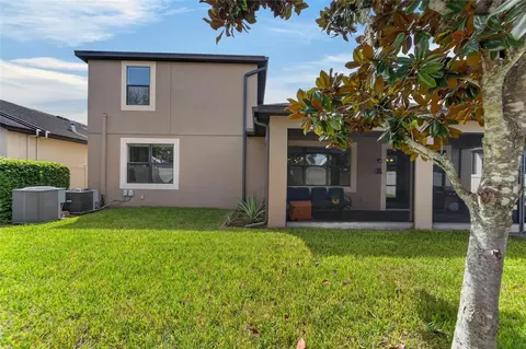 Exterior - 11520 Scarlet Ibis Pl, Riverview, FL 33569 photo 4 of 10