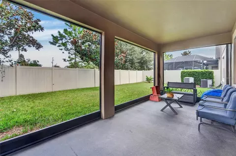 Exterior - 11520 Scarlet Ibis Pl, Riverview, FL 33569 photo 8 of 10