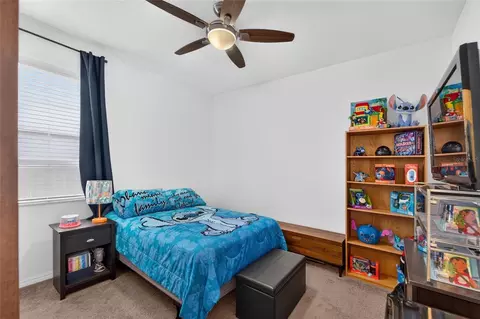 Bedroom - 11520 Scarlet Ibis Pl, Riverview, FL 33569 photo 3 of 6