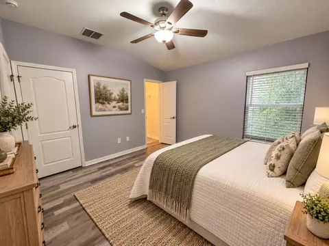 Bedroom - 12307 Foxmoor Peak Dr, Riverview, FL 33579 photo 3 of 8