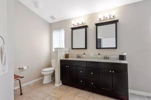 Bath - 1750 Split Fork Dr, Oldsmar, FL 34677 photo 2 of 6