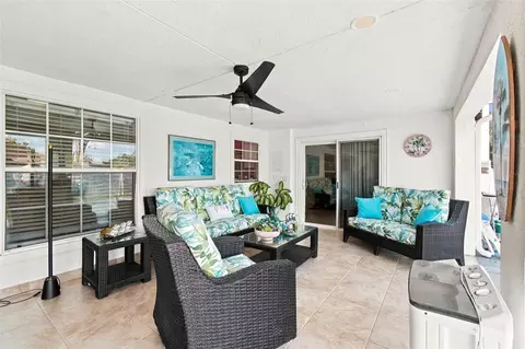 Exterior - 1325 Oakcrest Dr, Brandon, FL 33510 photo 12 of 18