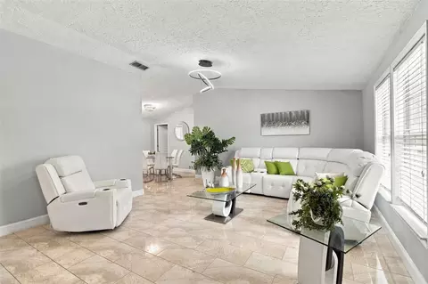 Living - 1325 Oakcrest Dr, Brandon, FL 33510 photo 1 of 4