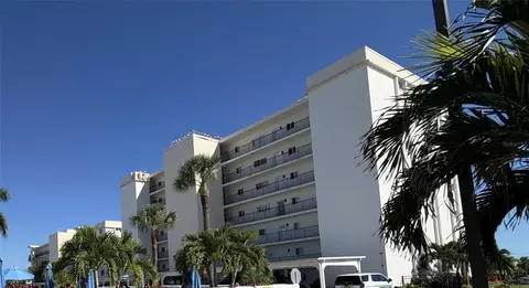 777 Beach Rd #1E, Sarasota, FL 34242