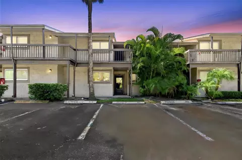 6340 Newtown Cir #40A4, Tampa, FL 33615