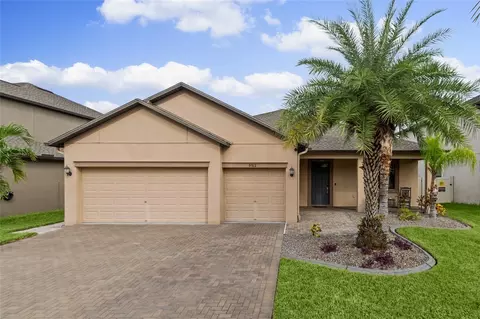 9912 Smarty Jones Dr, Ruskin, FL 33573