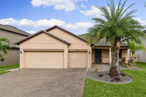 9912 Smarty Jones Dr, Ruskin, FL 33573