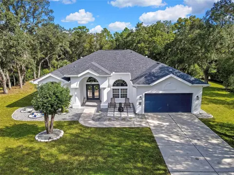83 Oak Village Blvd S, Homosassa, FL 34446
