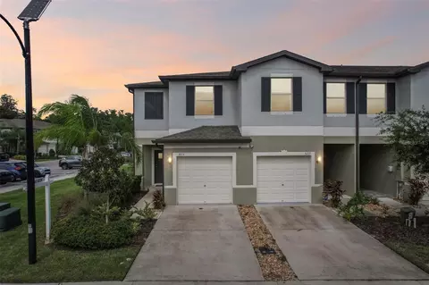 5111 Forum Blvd, Holiday, FL 34690