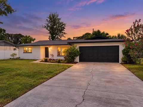 1546 66th Ave S, Saint Petersburg, FL 33705
