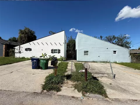 8606 N Semmes St #B, Tampa, FL 33604
