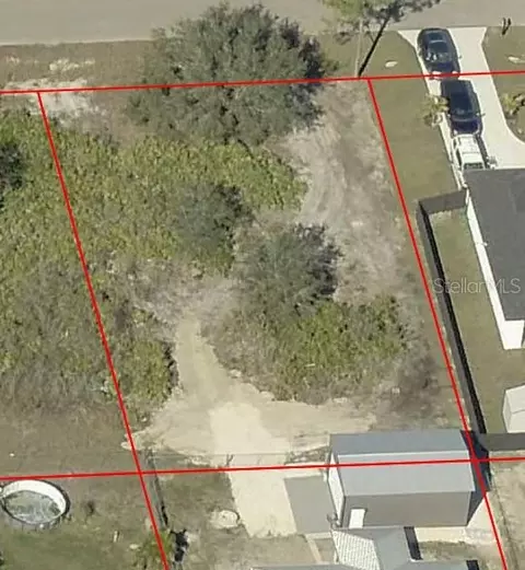 2505 69th St W, Lehigh Acres, FL 33971