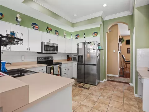 Kitchen - 3542 Conifer Loop, Spring Hill, FL 34609 photo 1 of 8