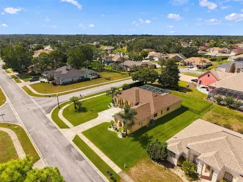 View/Area - 3542 Conifer Loop, Spring Hill, FL 34609 photo 3 of 14