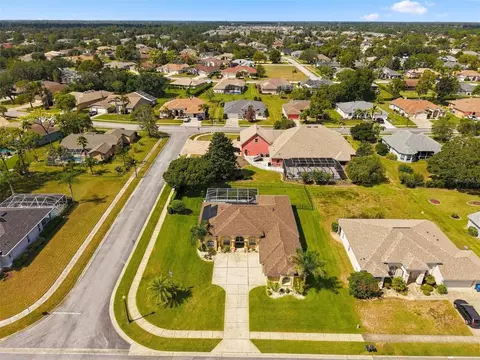 View/Area - 3542 Conifer Loop, Spring Hill, FL 34609 photo 2 of 14