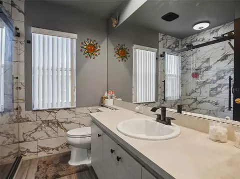 Bath - 3542 Conifer Loop, Spring Hill, FL 34609 photo 4 of 5